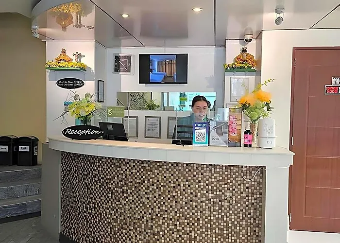 Capitol & Powered By Cocotel Hotel Cebu